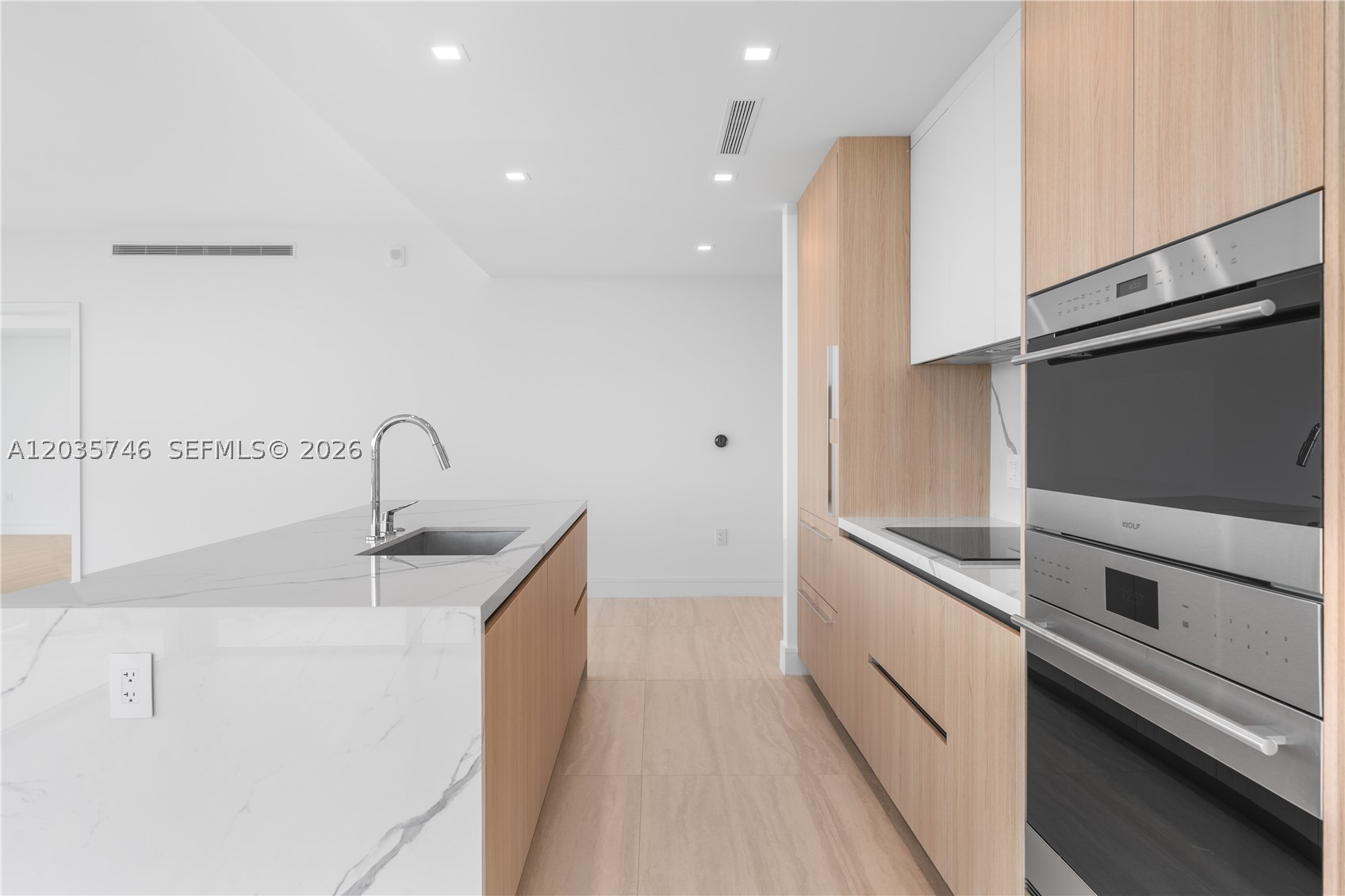 2411 Laguna Circle #705, North Miami FL 33181