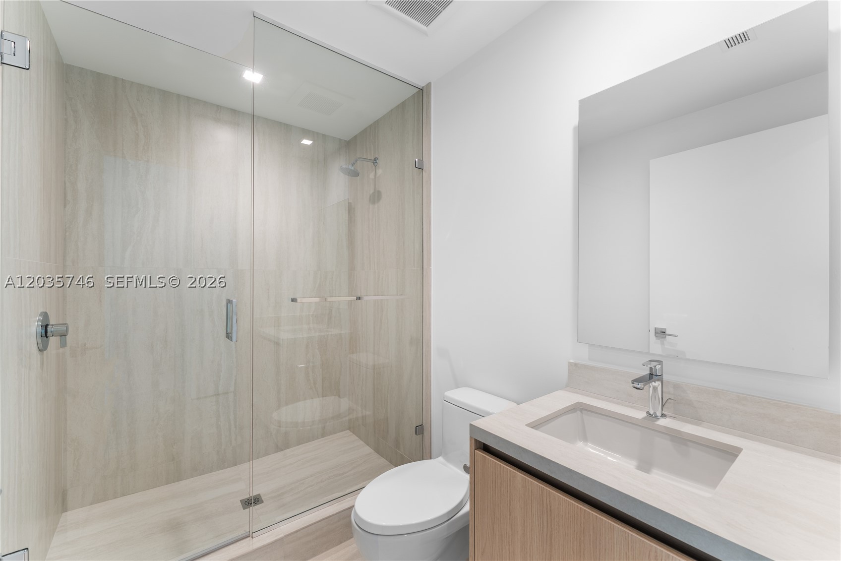 2411 Laguna Circle #705, North Miami FL 33181
