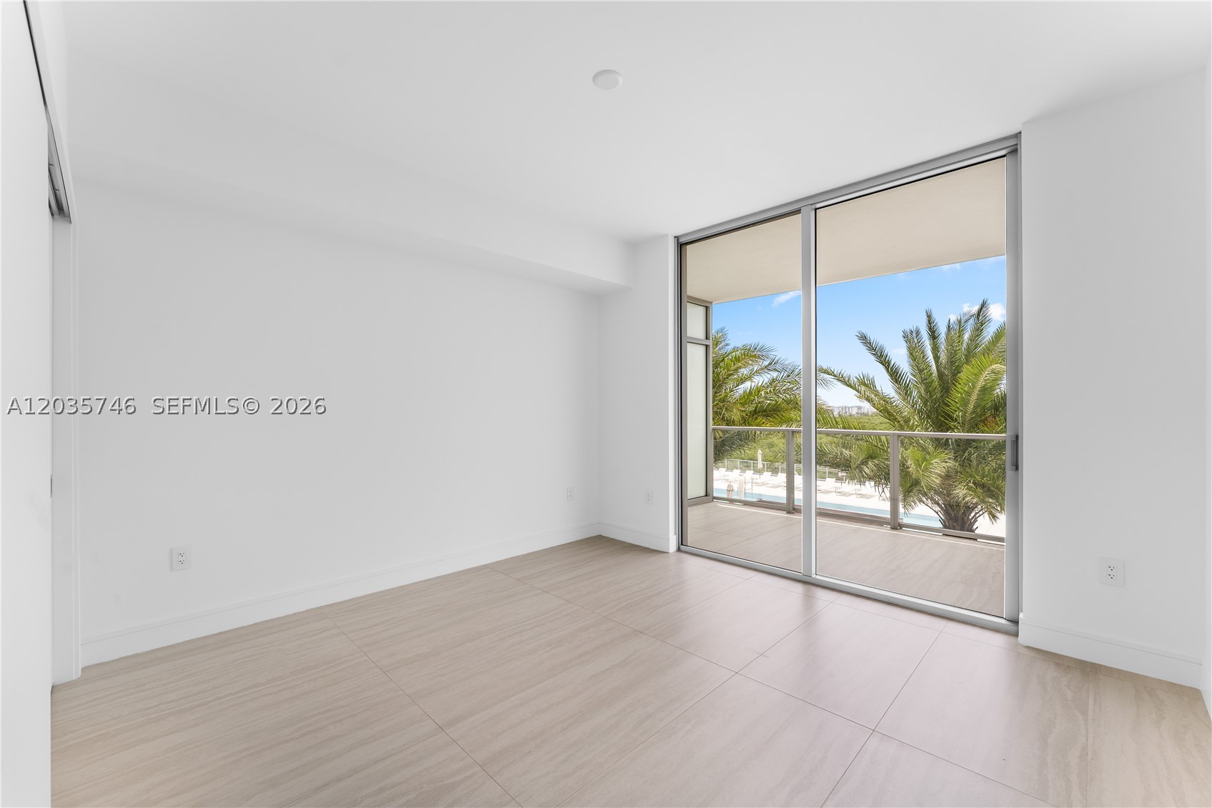 2411 Laguna Circle #705, North Miami FL 33181