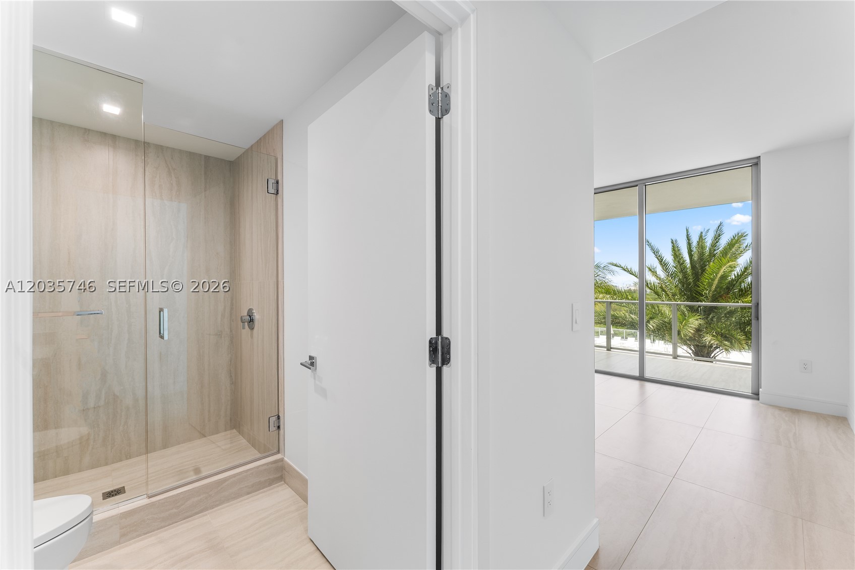 2411 Laguna Circle #705, North Miami FL 33181