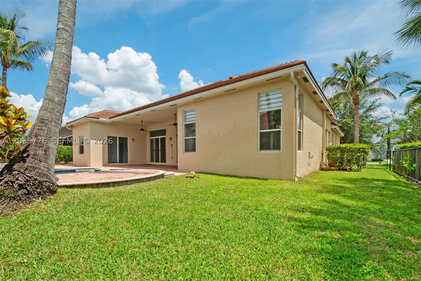 15957 SW 16th St #N/A, Pembroke Pines FL 33027