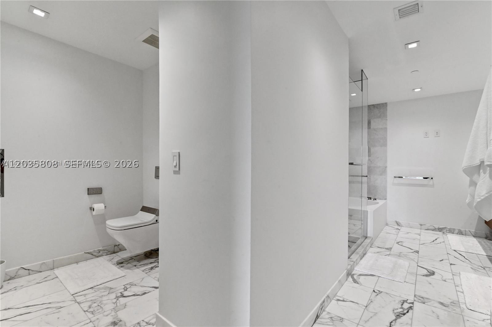 10203 Collins Ave #305, Bal Harbour FL 33154