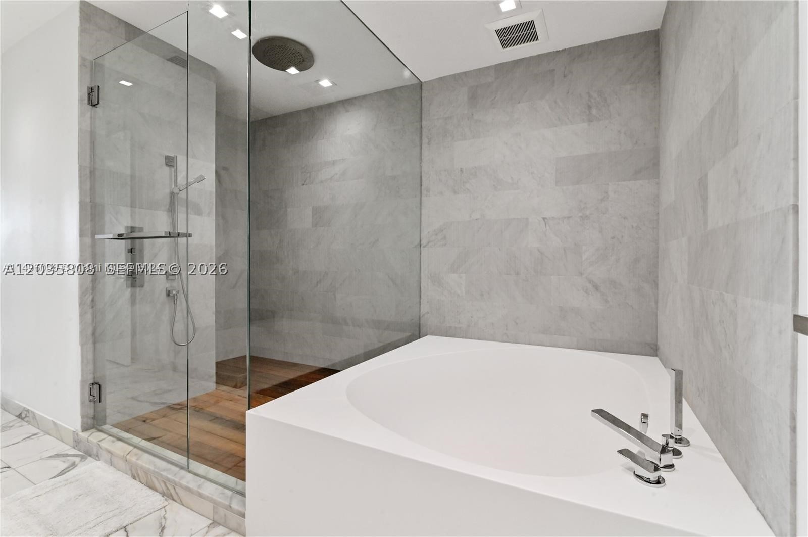 10203 Collins Ave #305, Bal Harbour FL 33154