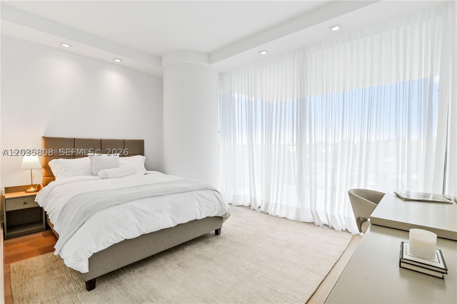 10203 Collins Ave #305, Bal Harbour FL 33154