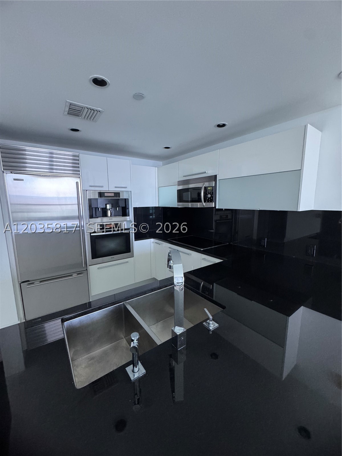 17121 Collins Ave #1906, Sunny Isles Beach FL 33160