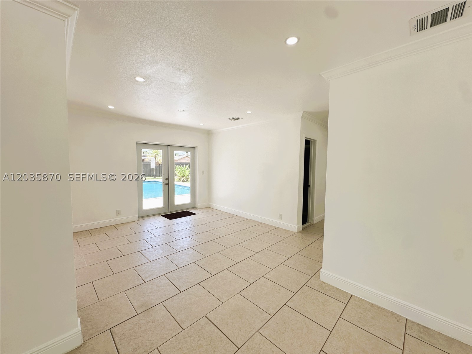 16123 SW 108th Ct, Miami FL 33157