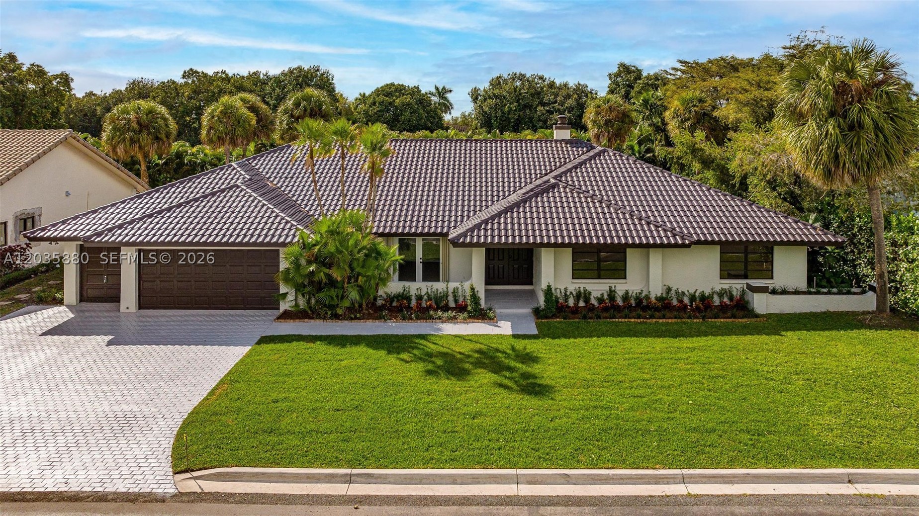 5254 NW 94th Doral Pl, Doral FL 33178