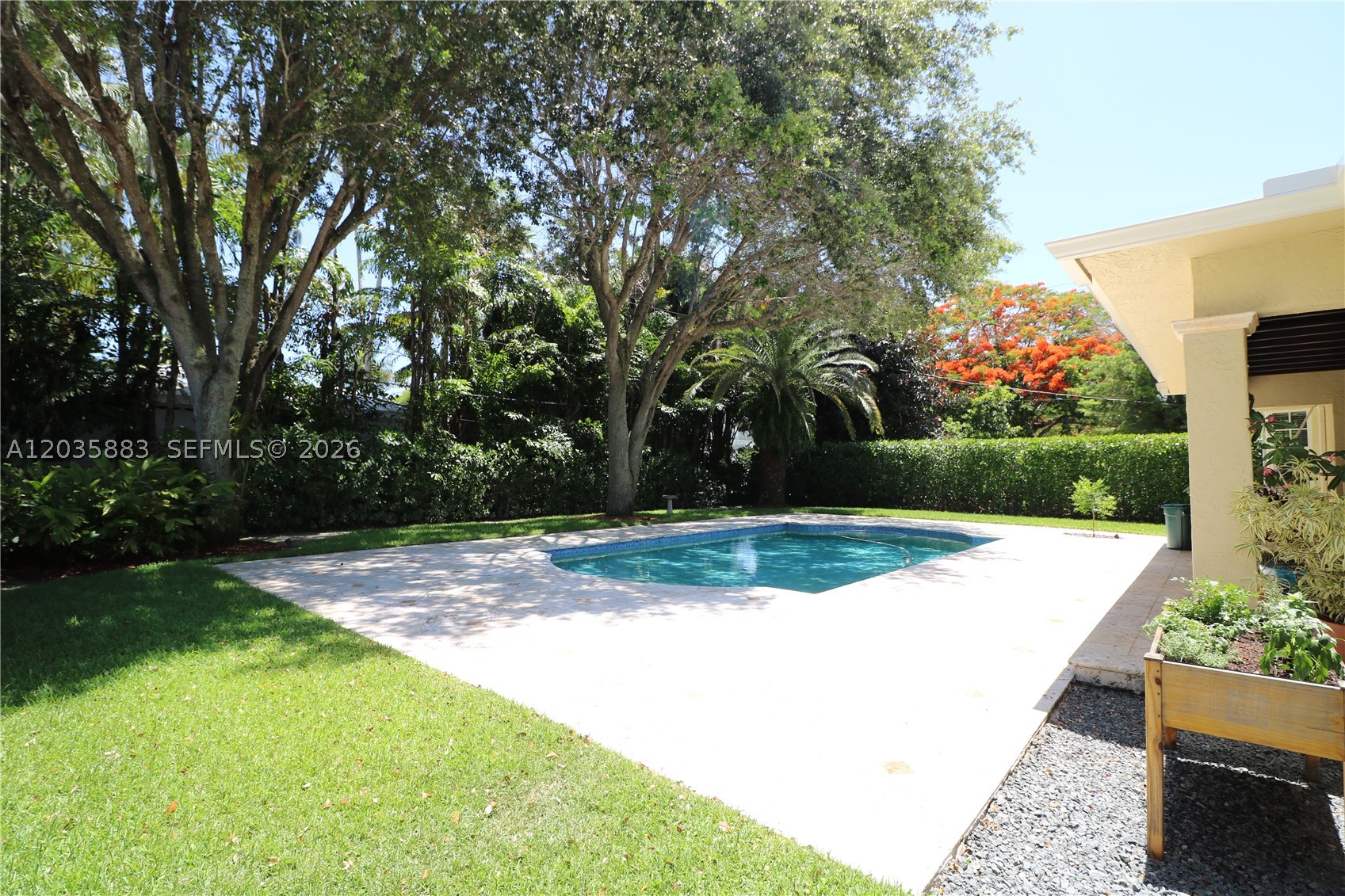 6160 SW 84th St, South Miami FL 33143