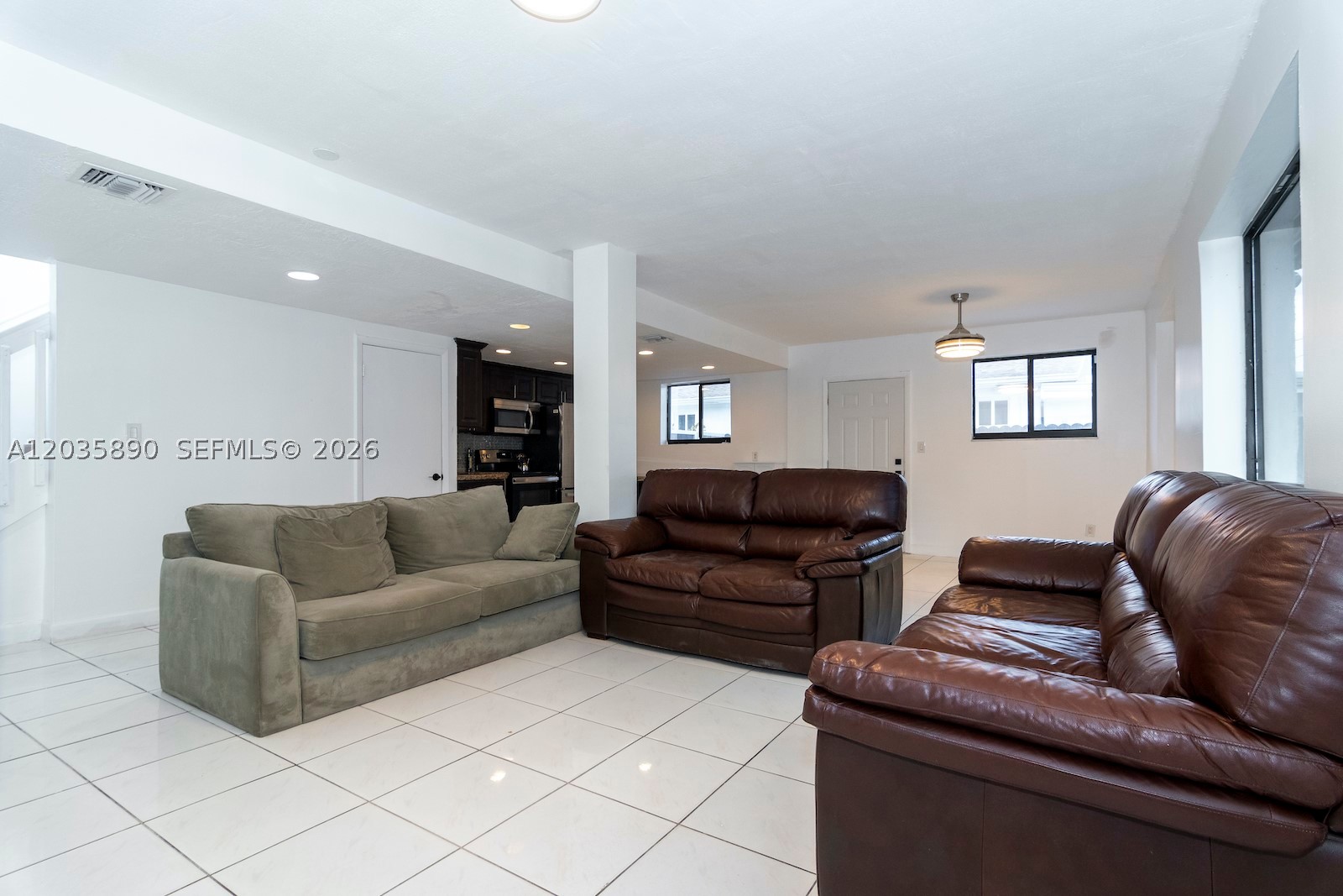 2729 SW 67th Ave ##0, Miami FL 33155