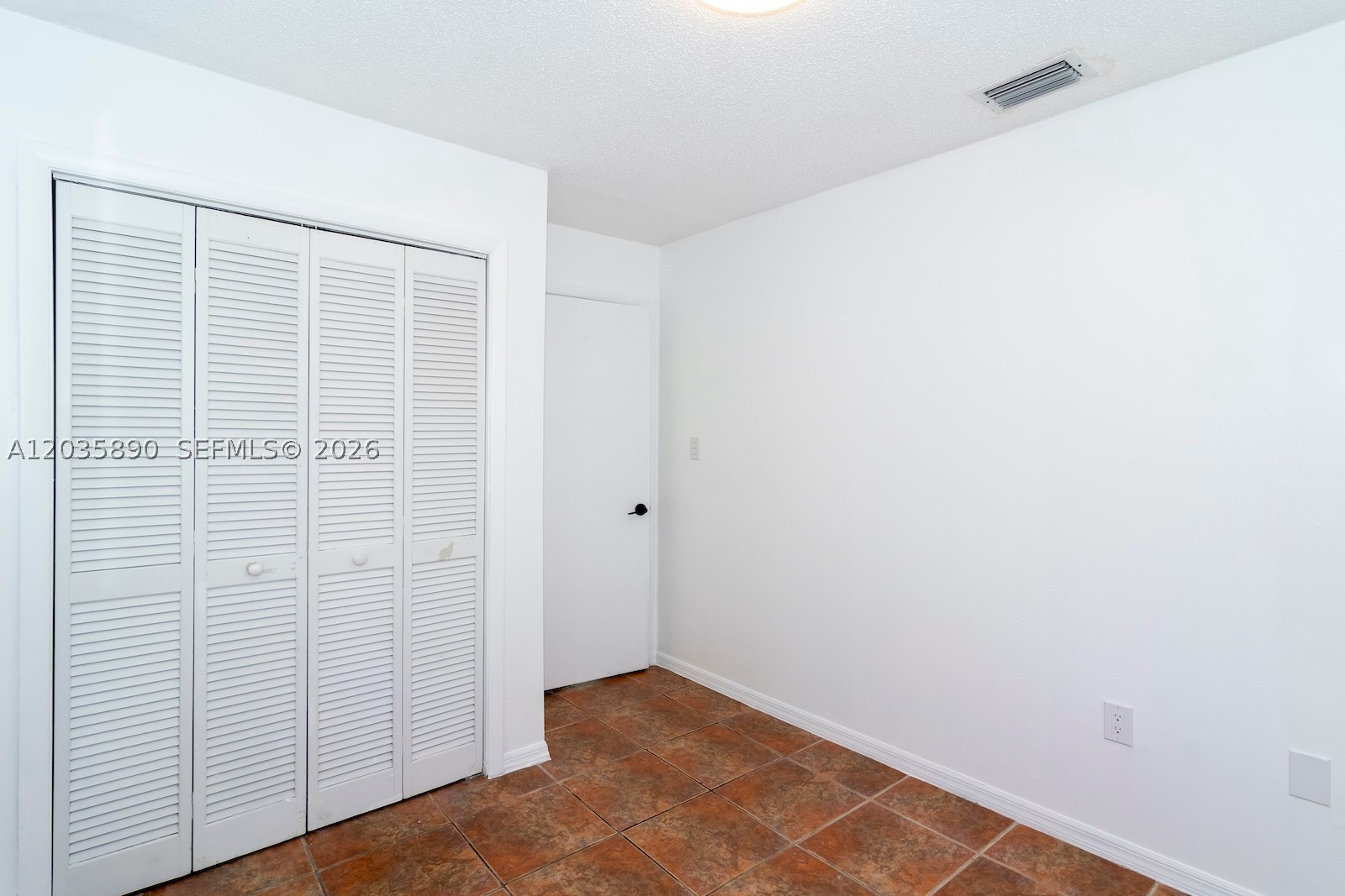 2729 SW 67th Ave ##0, Miami FL 33155