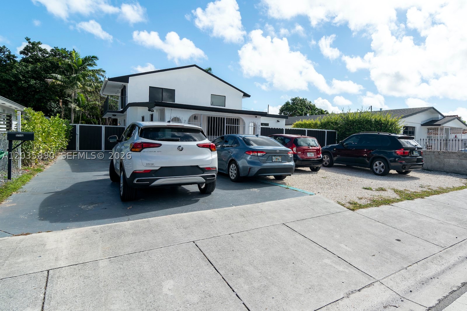 2729 SW 67th Ave ##0, Miami FL 33155