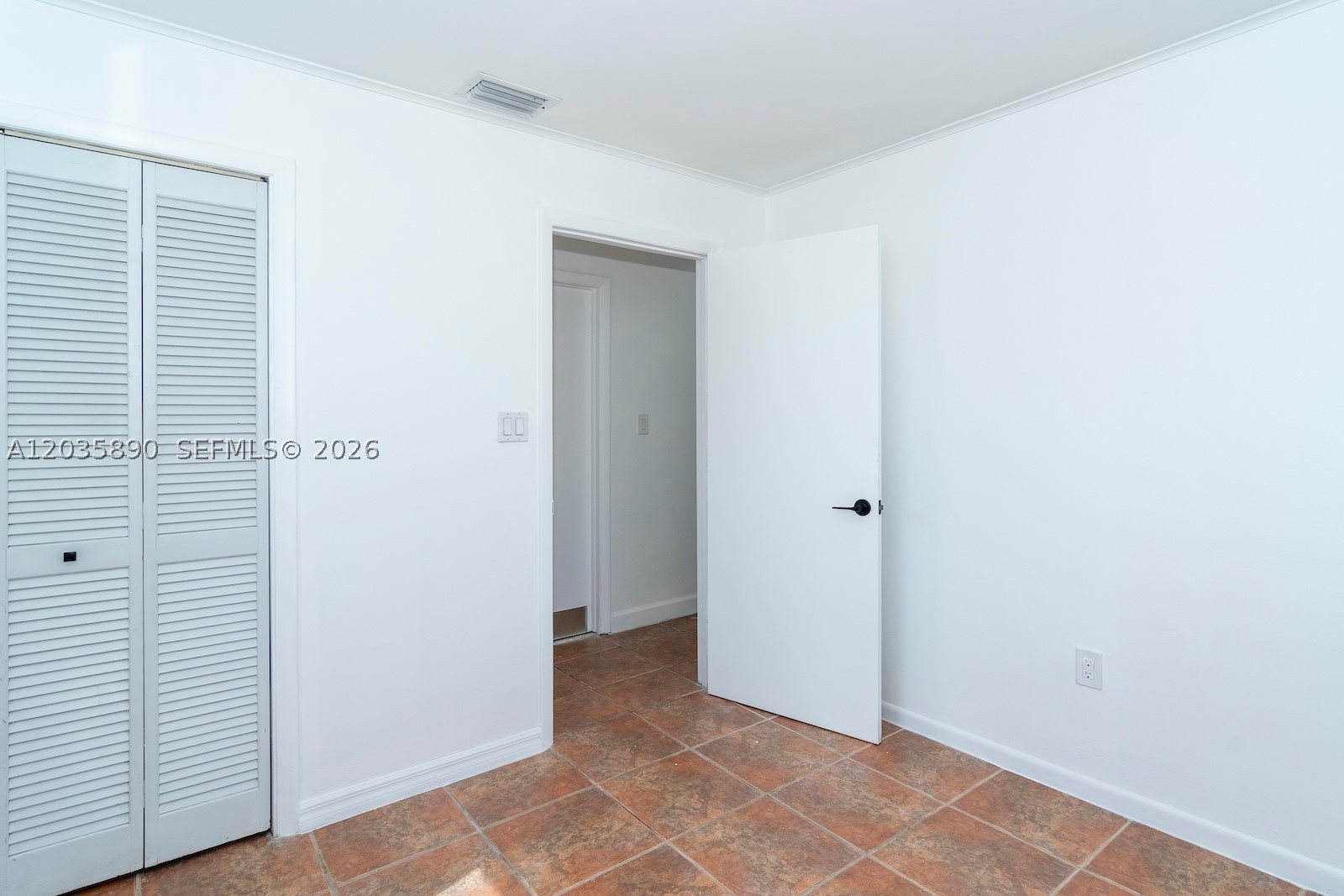 2729 SW 67th Ave ##0, Miami FL 33155