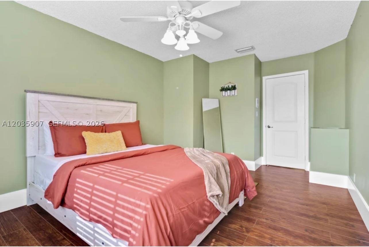 1333 SW 175th Way, Pembroke Pines FL 33029