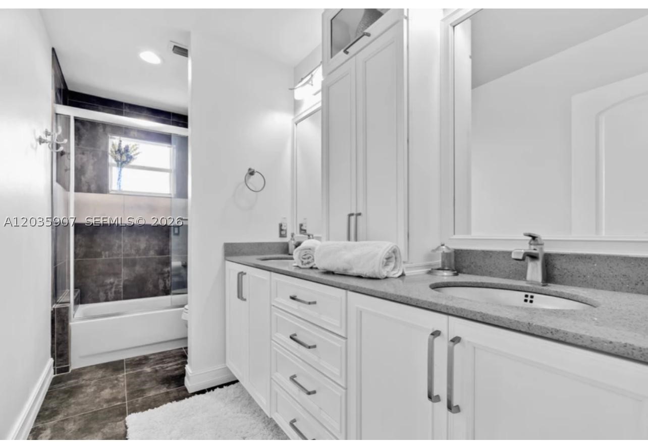 1333 SW 175th Way, Pembroke Pines FL 33029