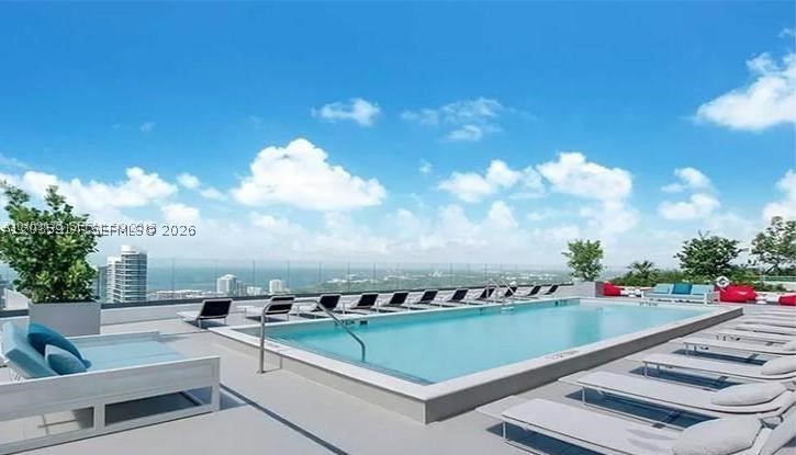 45 SW 9th St #3906, Miami FL 33130