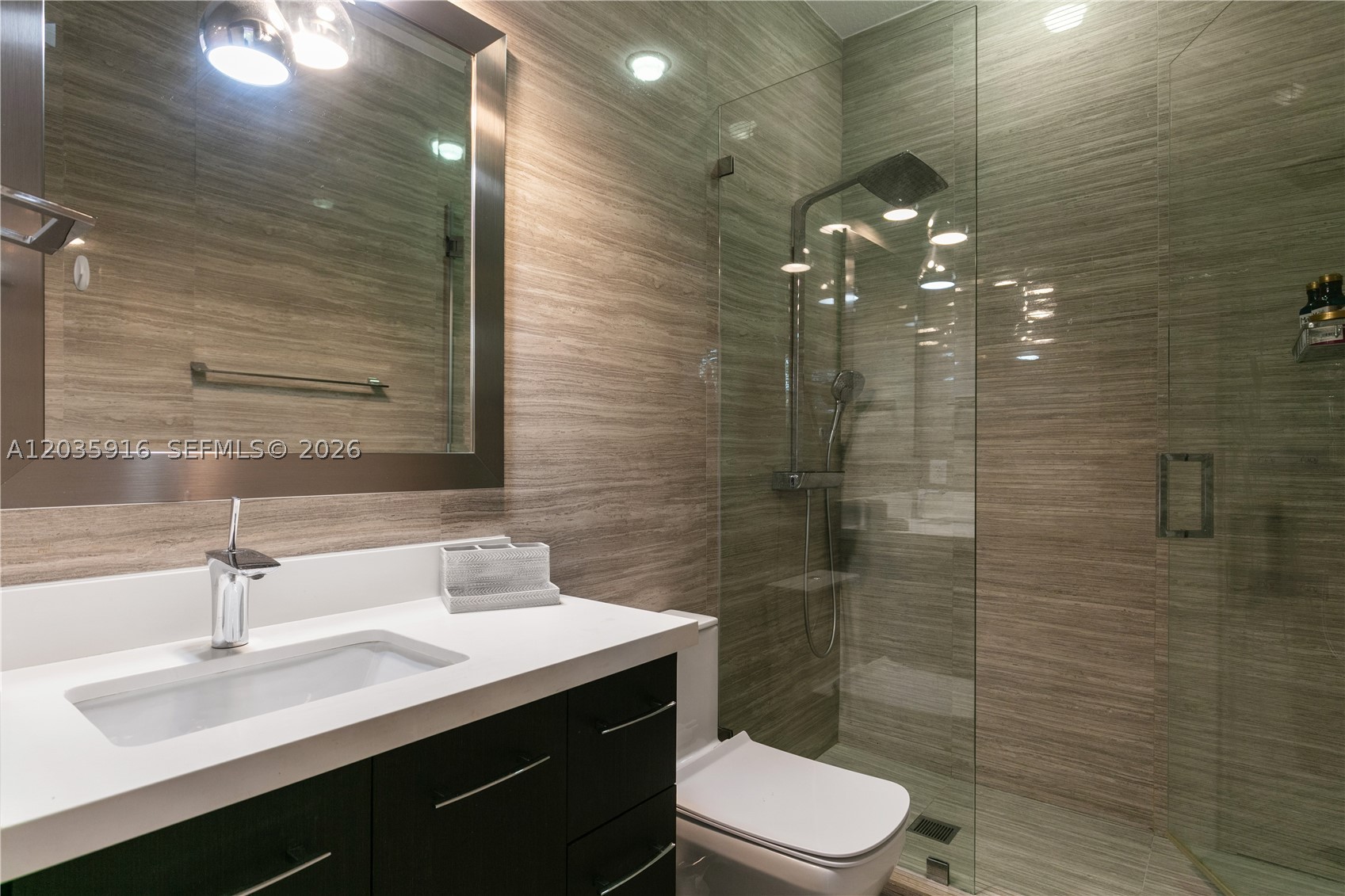 954 Sanibel Dr #954, Hollywood FL 33019