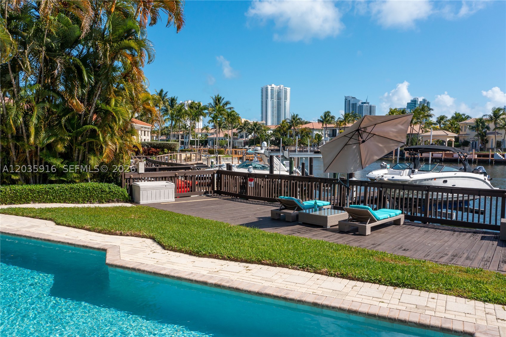 954 Sanibel Dr #954, Hollywood FL 33019