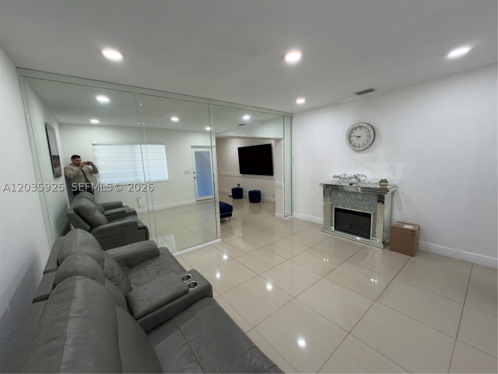 224 E 42nd St, Hialeah FL 33013