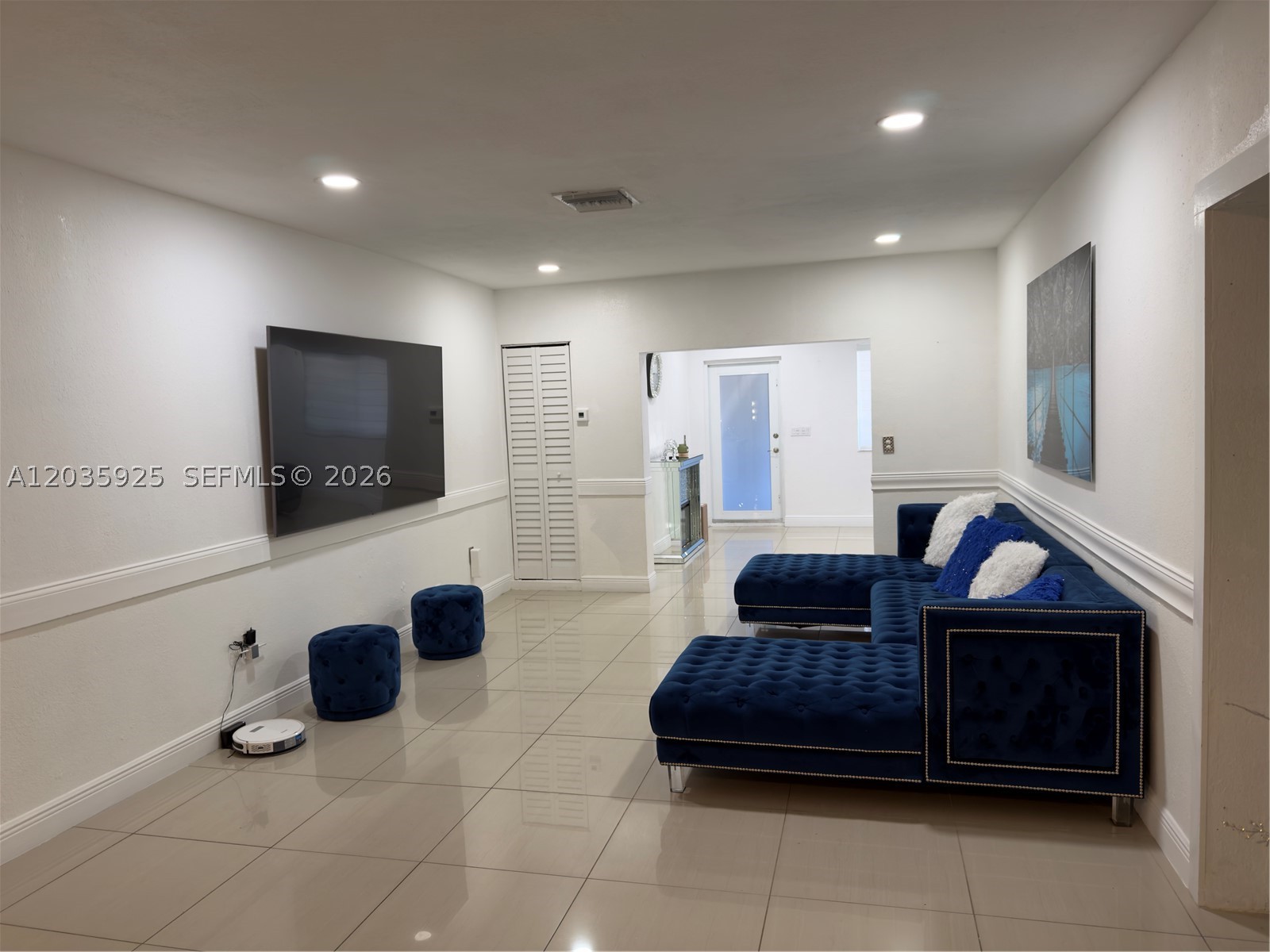 224 E 42nd St, Hialeah FL 33013