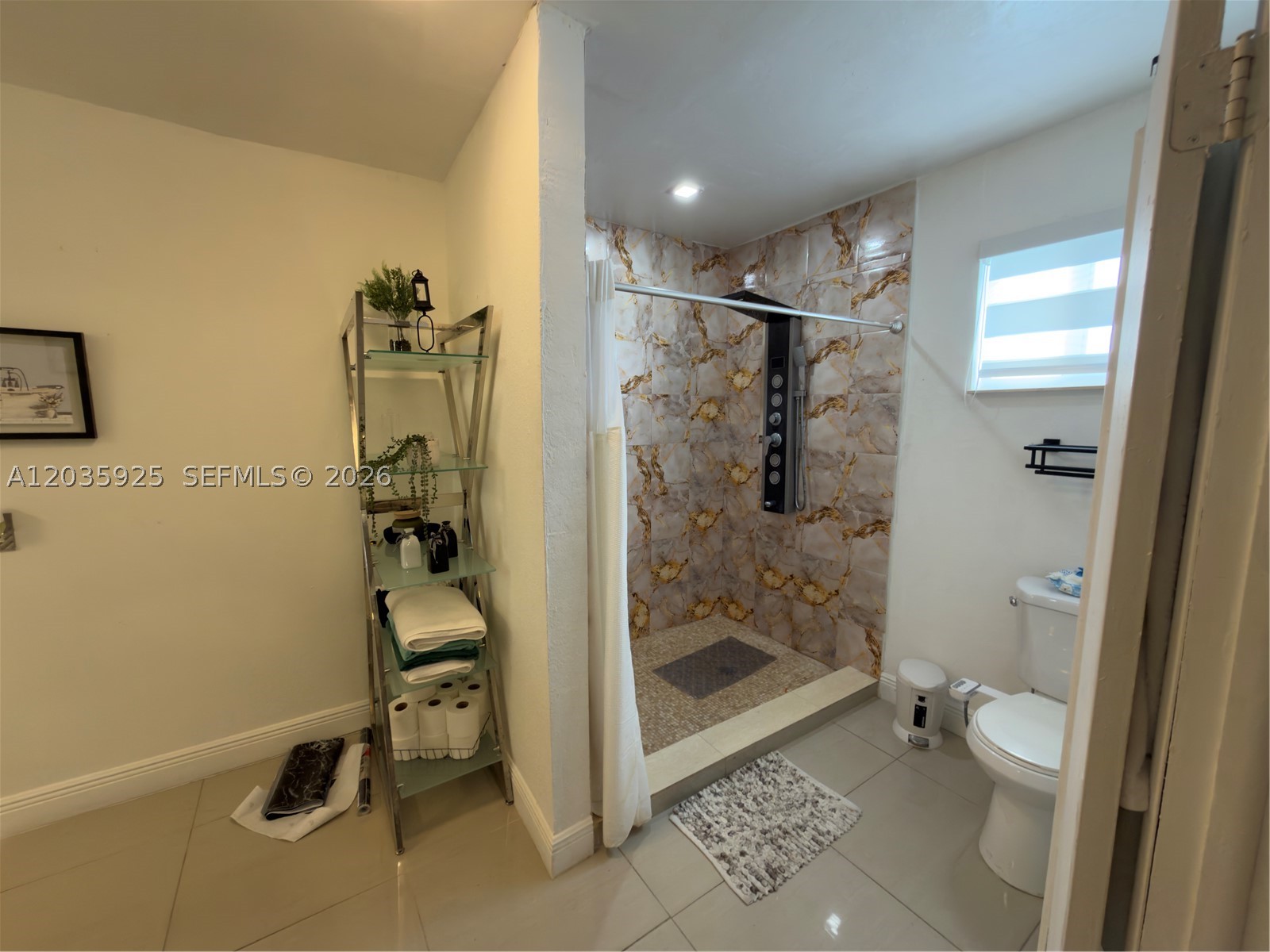 224 E 42nd St, Hialeah FL 33013