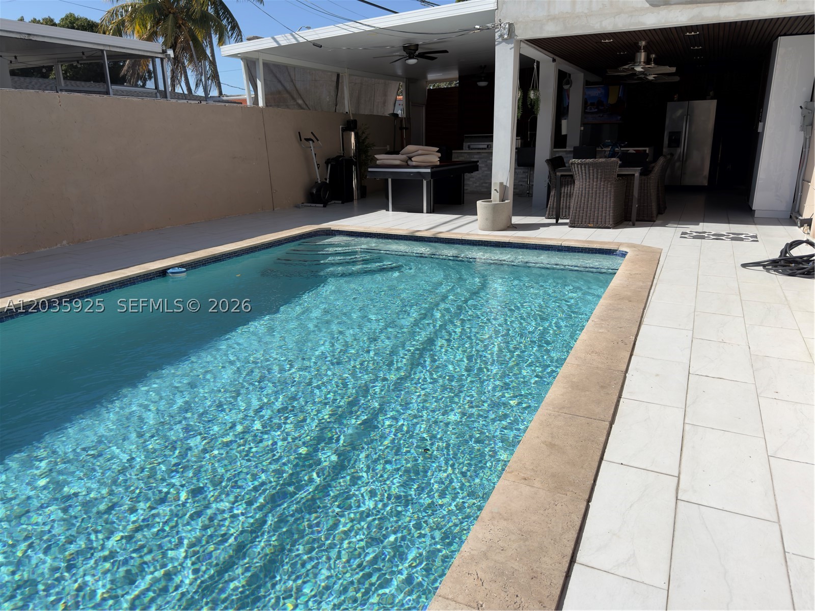 224 E 42nd St, Hialeah FL 33013