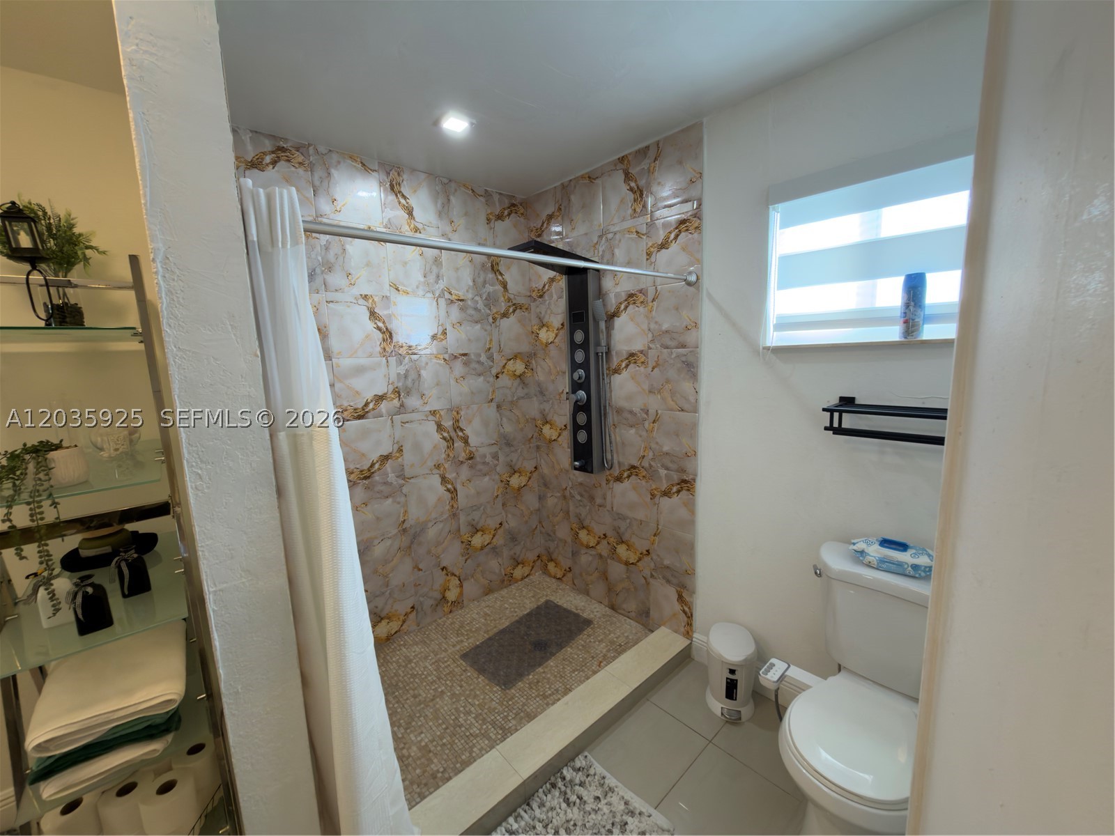 224 E 42nd St, Hialeah FL 33013