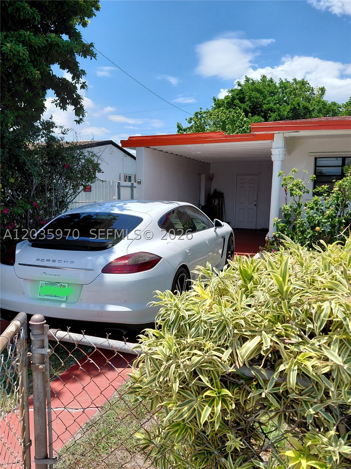3021 NW 184th St, Miami Gardens FL 33056