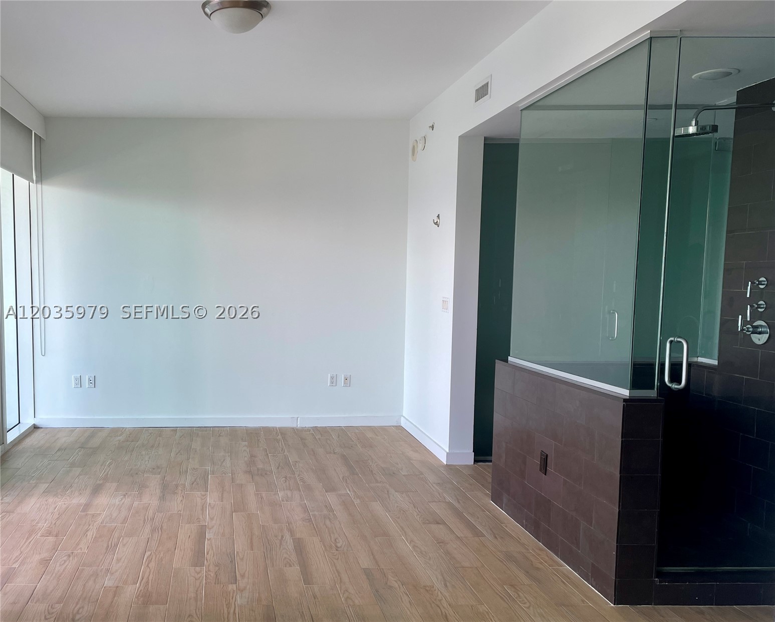 1040 Biscayne Blvd #1105, Miami FL 33132