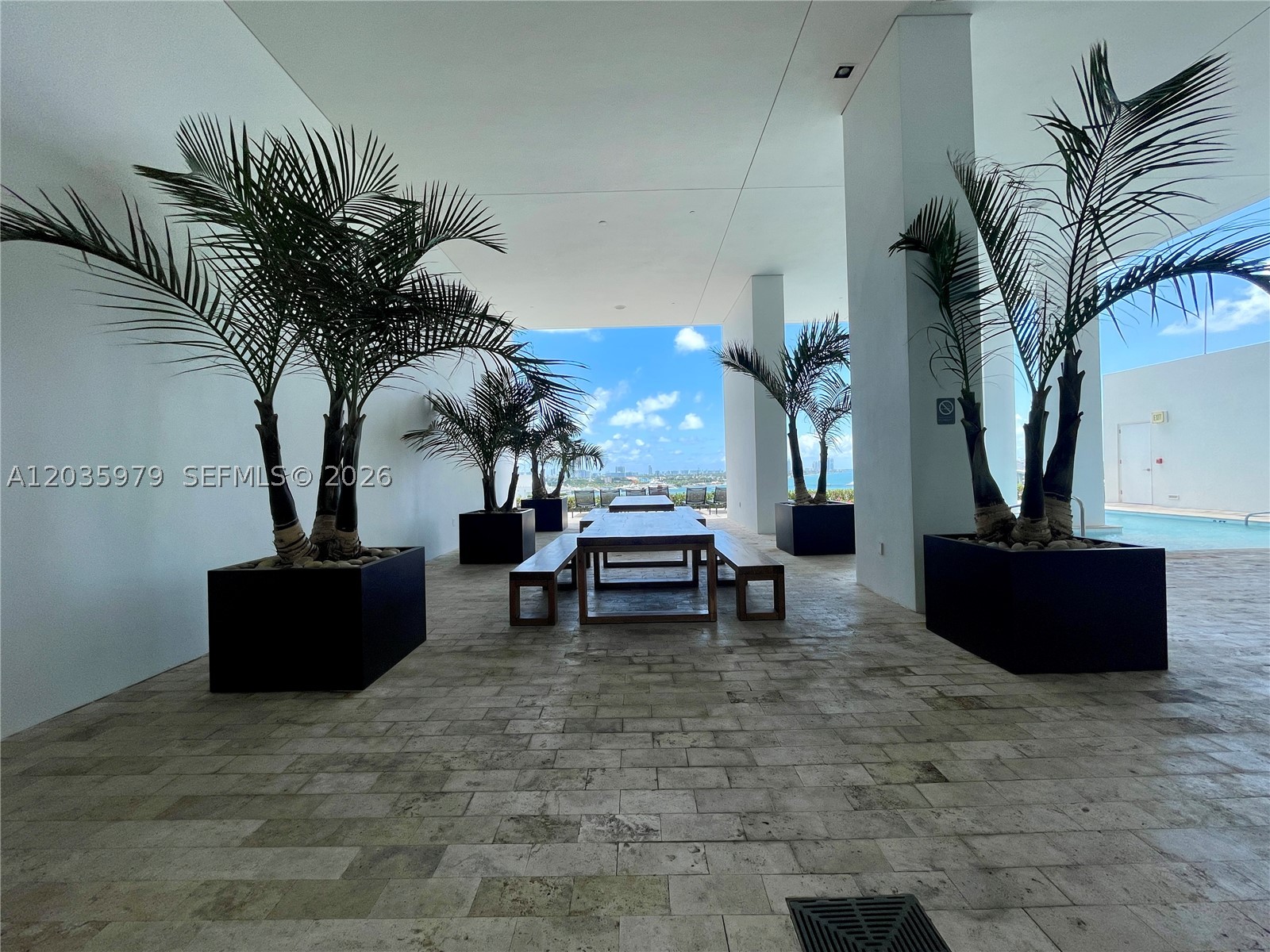 1040 Biscayne Blvd #1105, Miami FL 33132