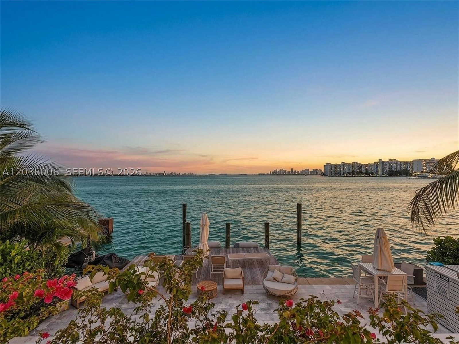 1930 Bay Dr #PH1, Miami Beach FL 33141