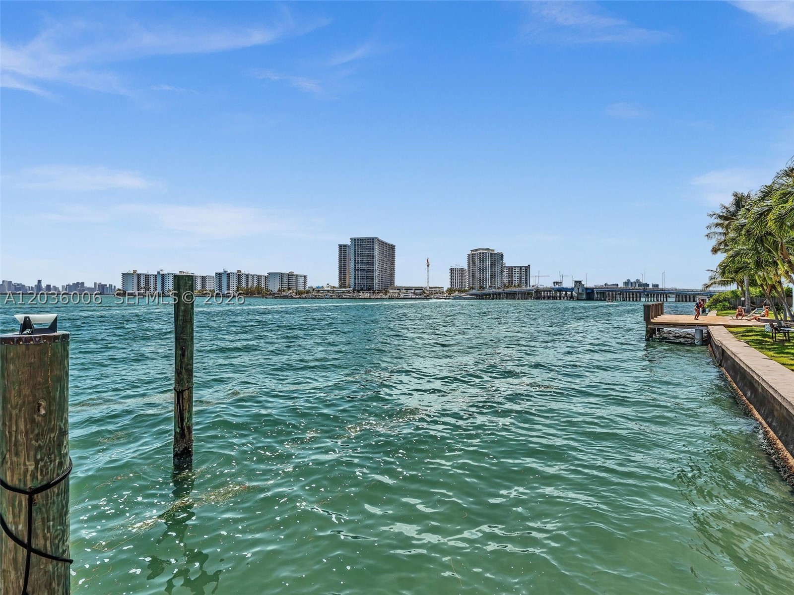 1930 Bay Dr #PH1, Miami Beach FL 33141