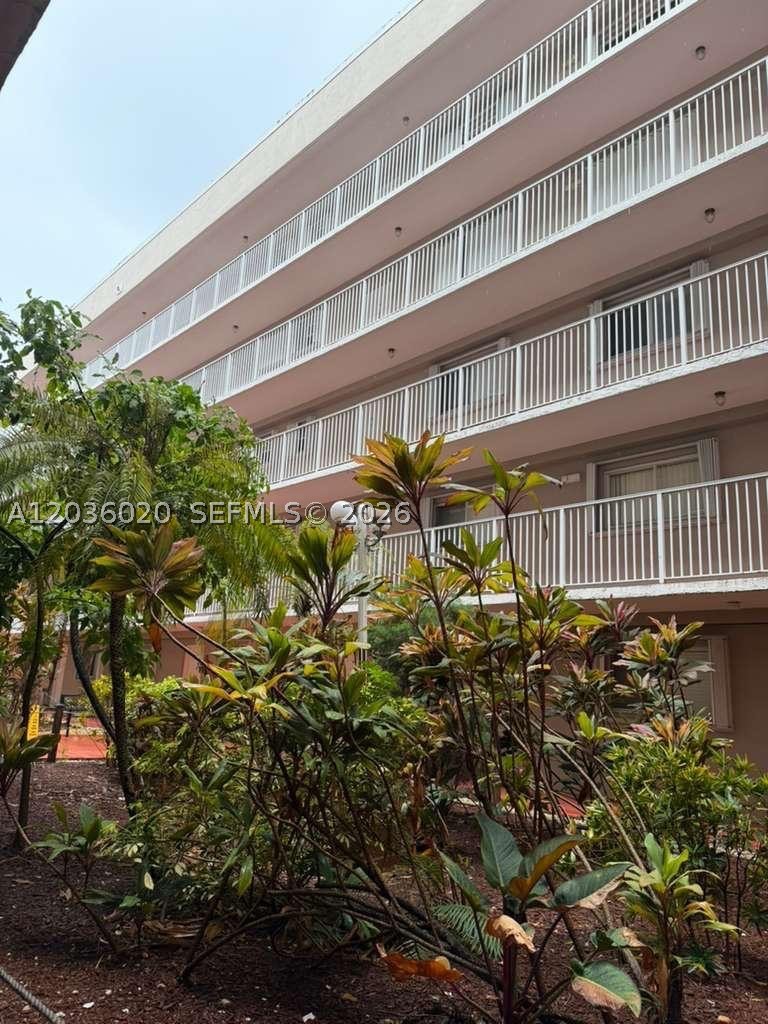 600 NW 32nd Pl #105, Miami FL 33125