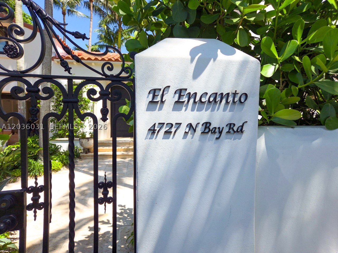 4727 N Bay Rd, Miami Beach FL 33140