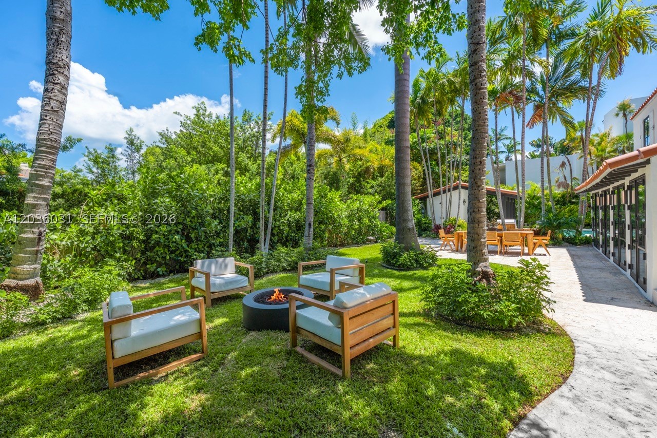 4727 N Bay Rd, Miami Beach FL 33140