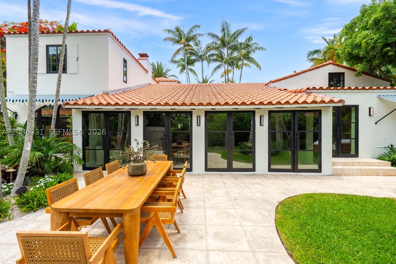 4727 N Bay Rd, Miami Beach FL 33140
