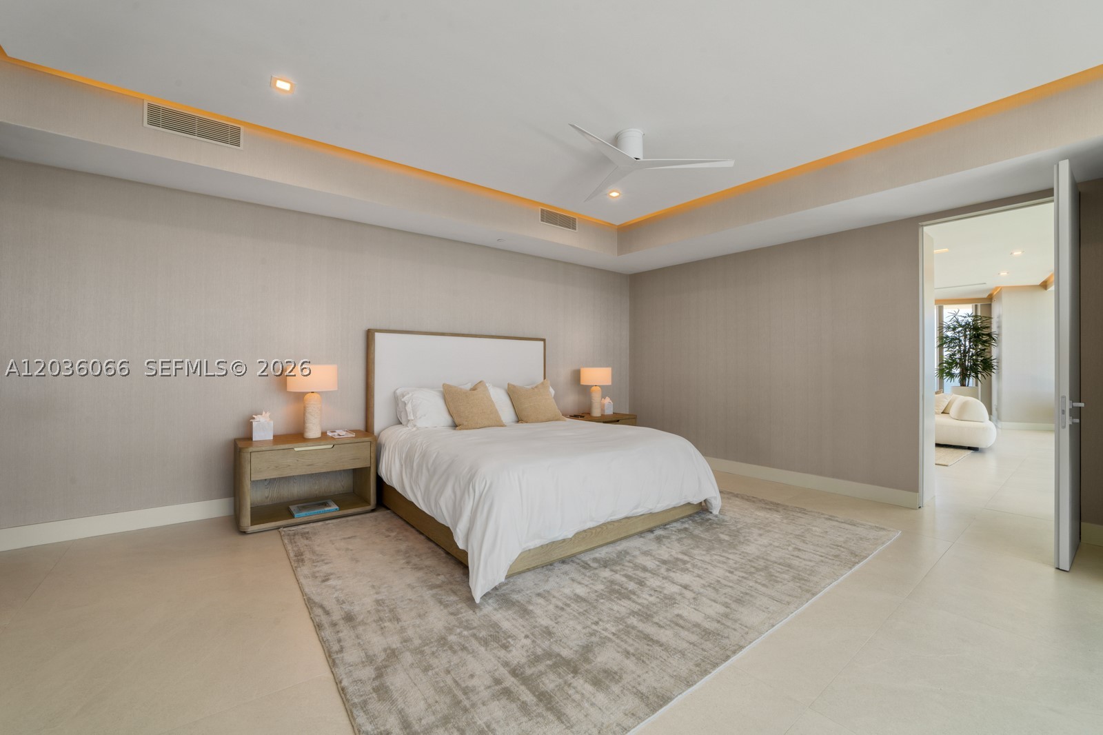 18975 Collins Ave #3000, Sunny Isles Beach FL 33160