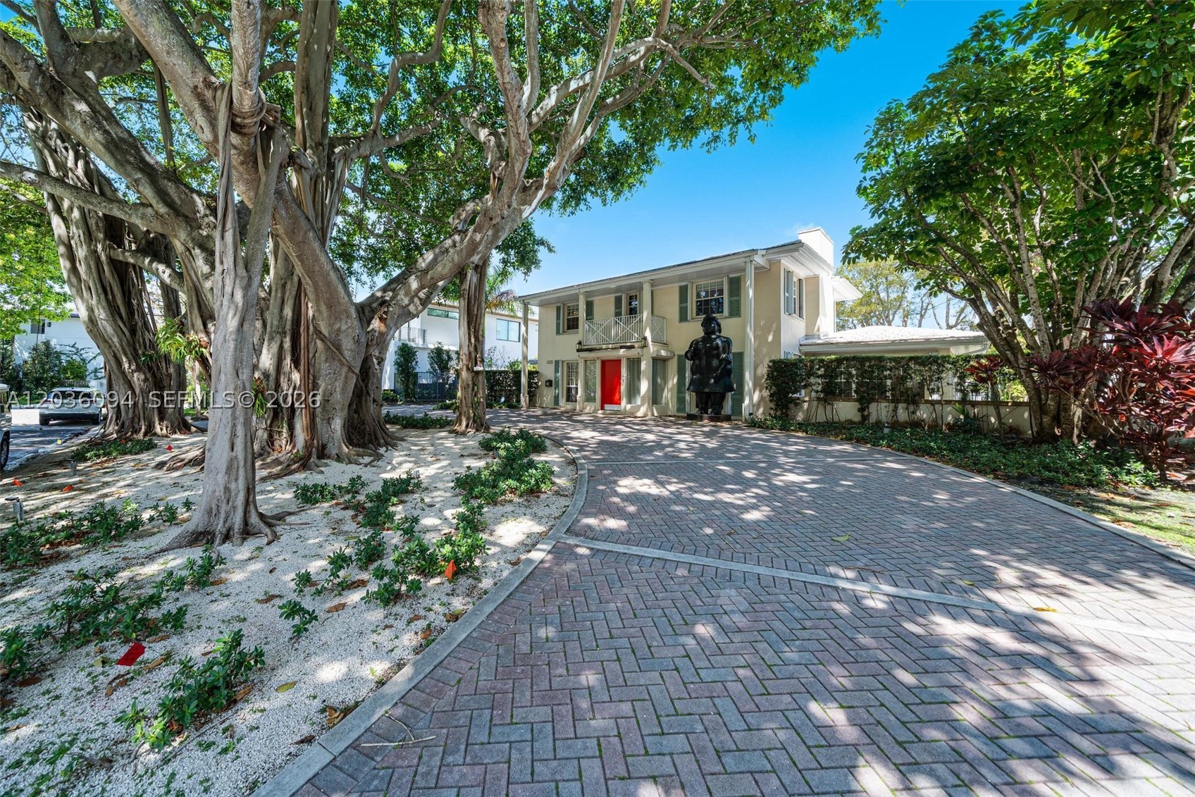 655 Buttonwood Ln, Miami FL 33137