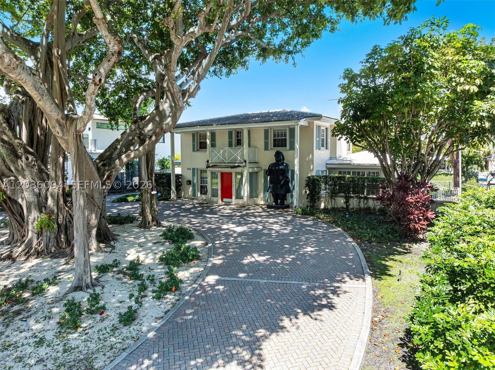 655 Buttonwood Ln, Miami FL 33137