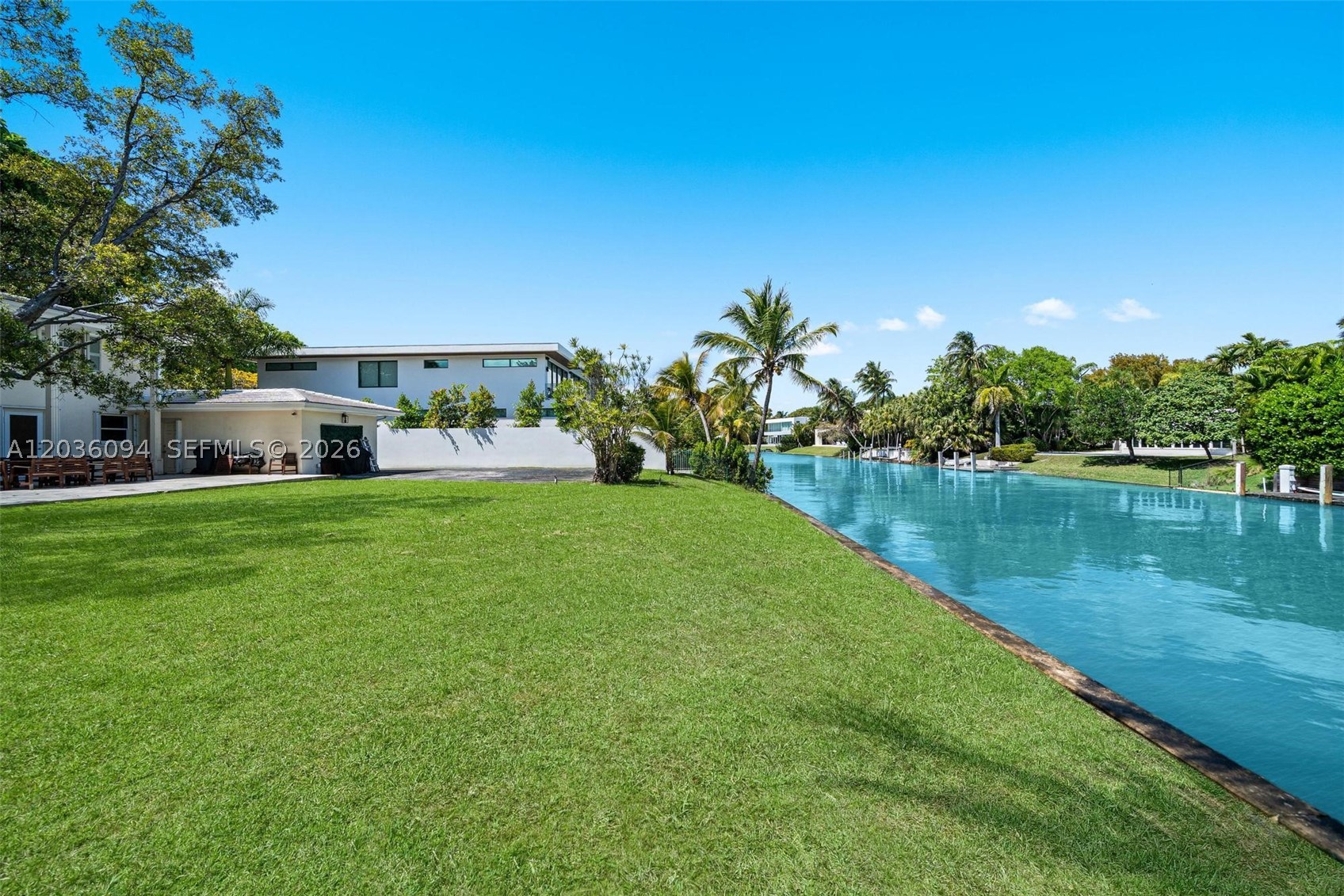 655 Buttonwood Ln, Miami FL 33137