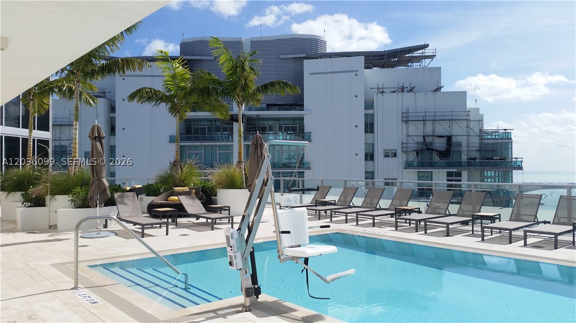 1300 Brickell Bay Dr #710, Miami FL 33131