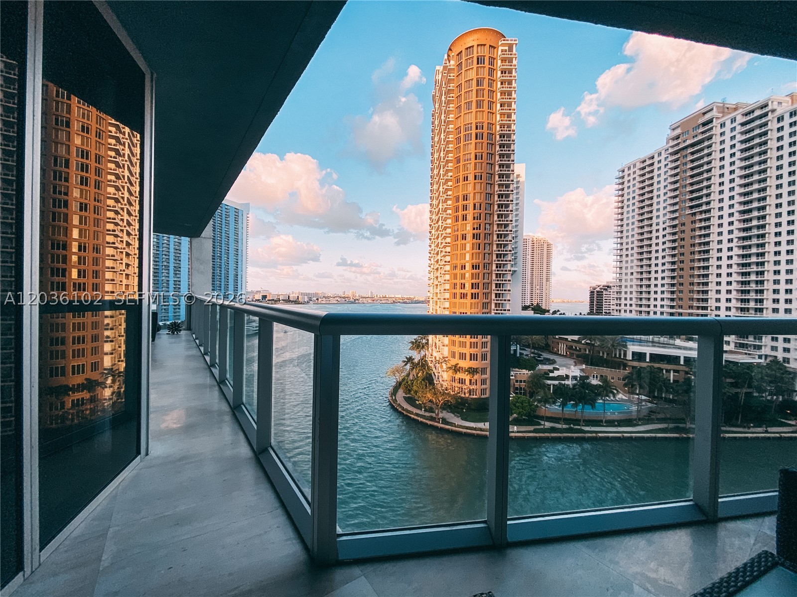 465 Brickell Ave #1101, Miami FL 33131