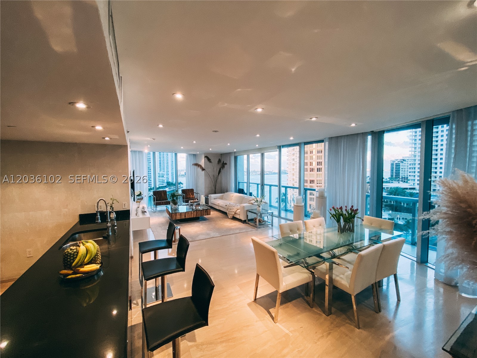 465 Brickell Ave #1101, Miami FL 33131