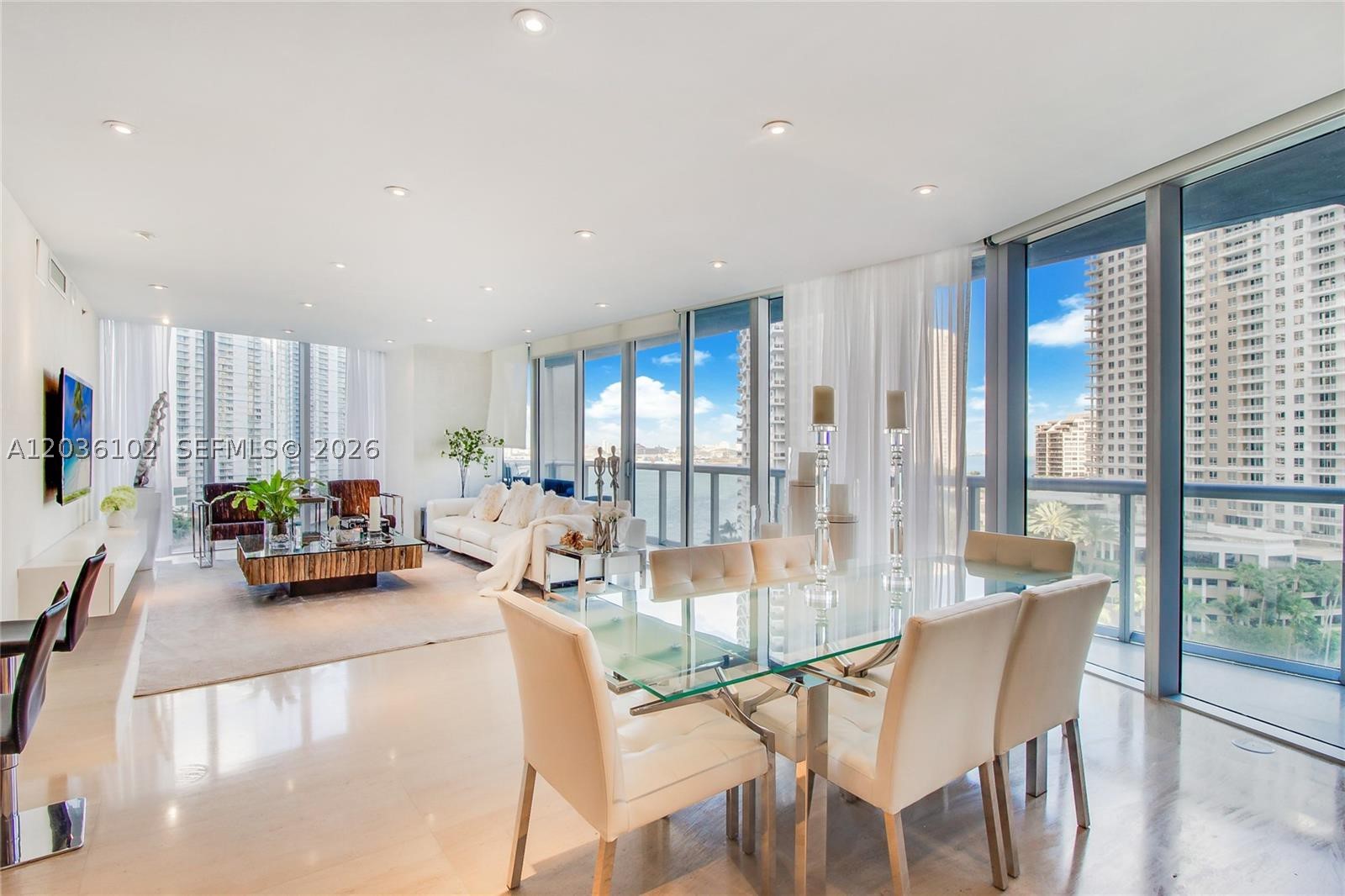 465 Brickell Ave #1101, Miami FL 33131