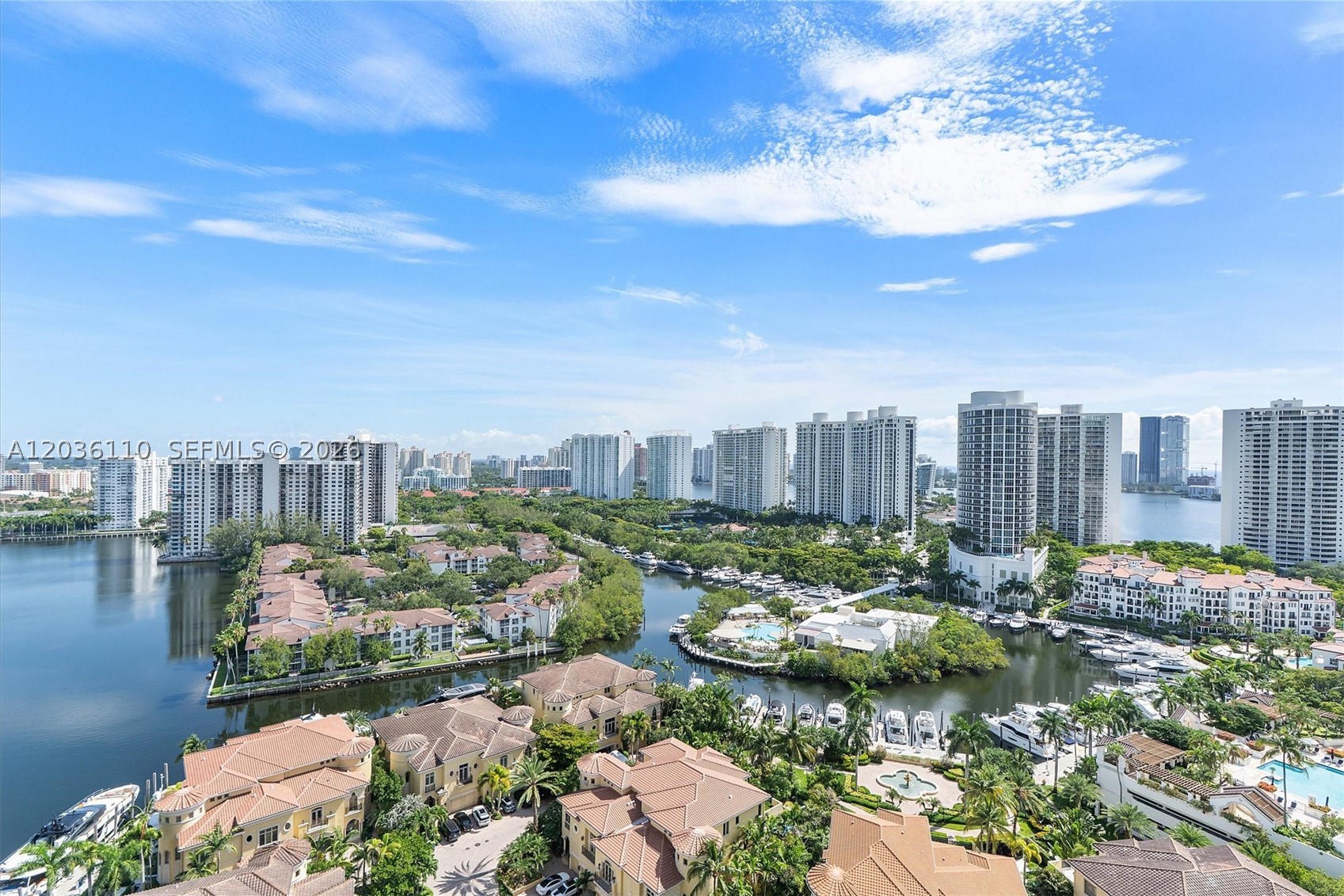 1000 W Island Blvd #2307, Aventura FL 33160