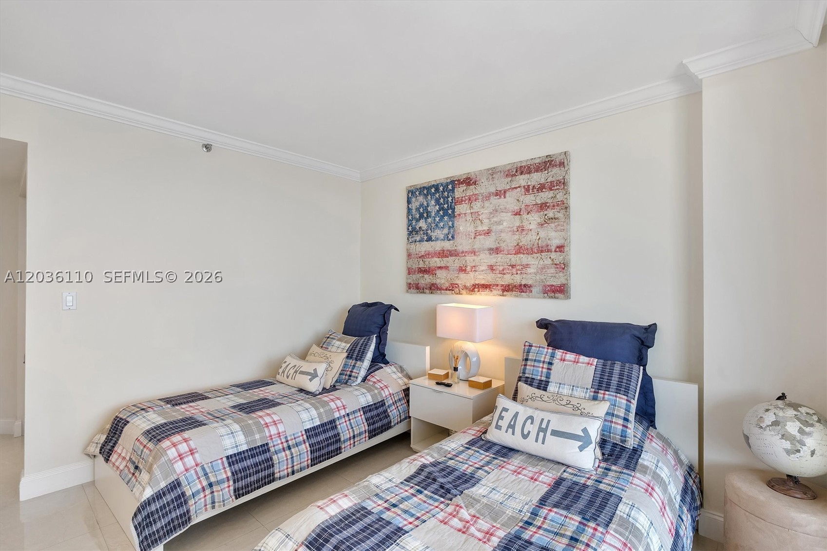 1000 W Island Blvd #2307, Aventura FL 33160