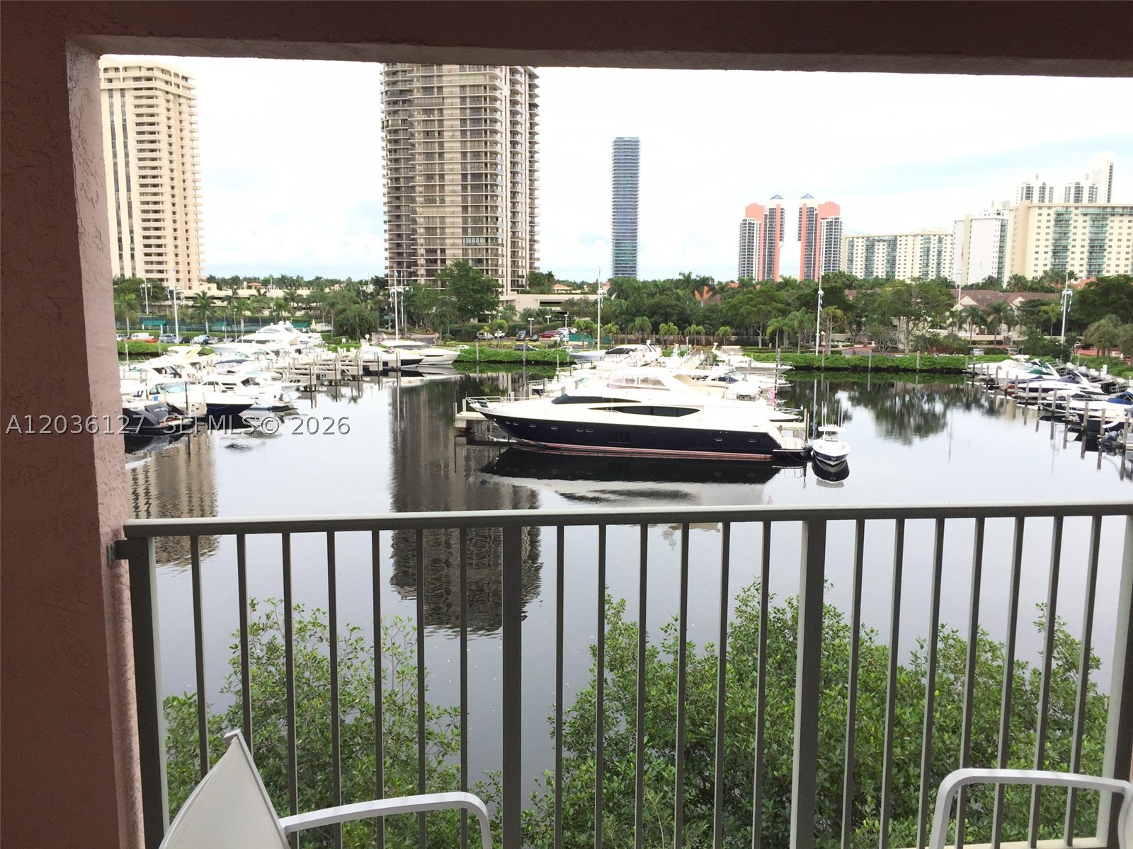19655 E Country Club Dr #6504, Aventura FL 33180