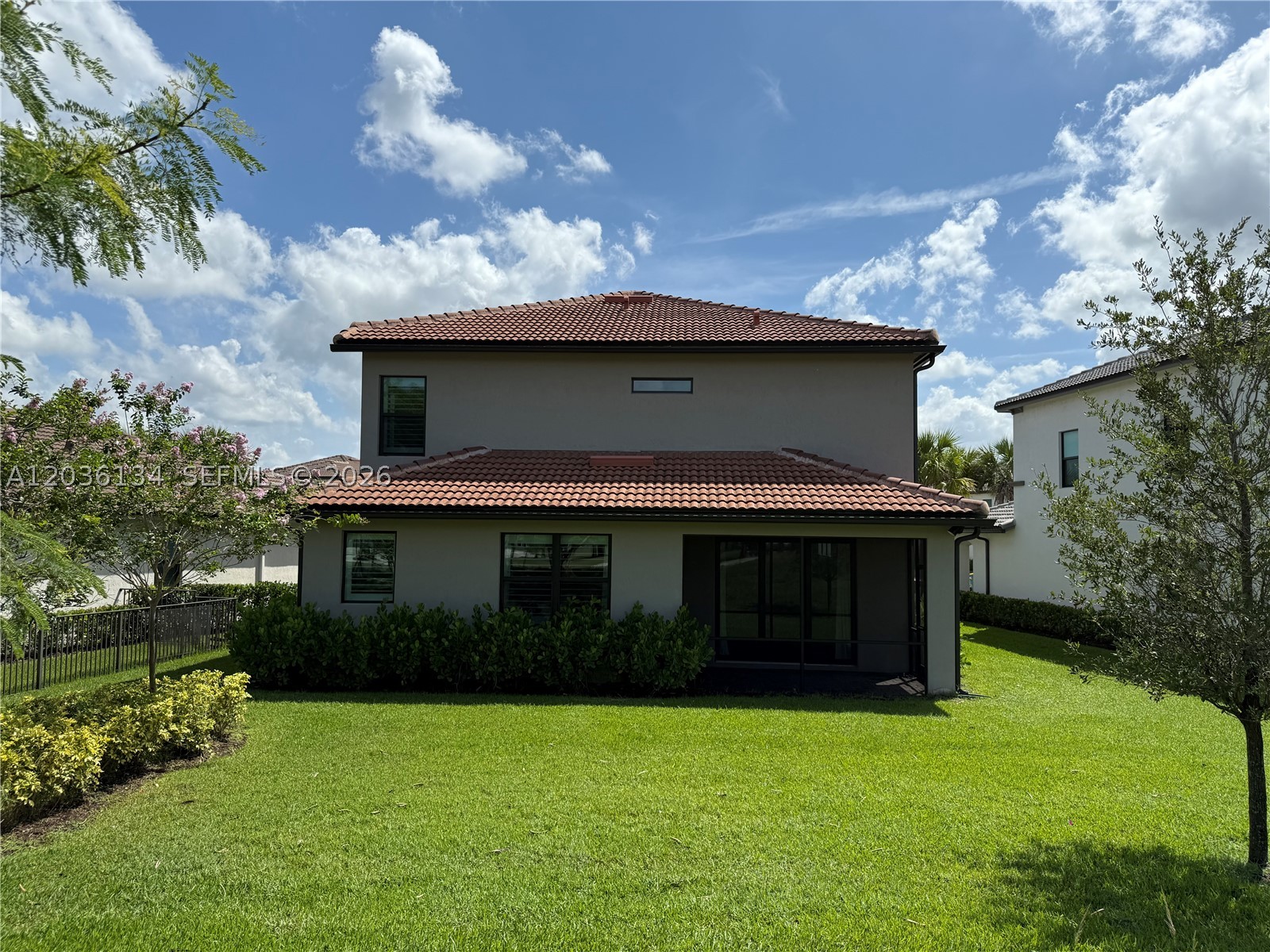 8112 NW 78th St #8112, Tamarac FL 33321