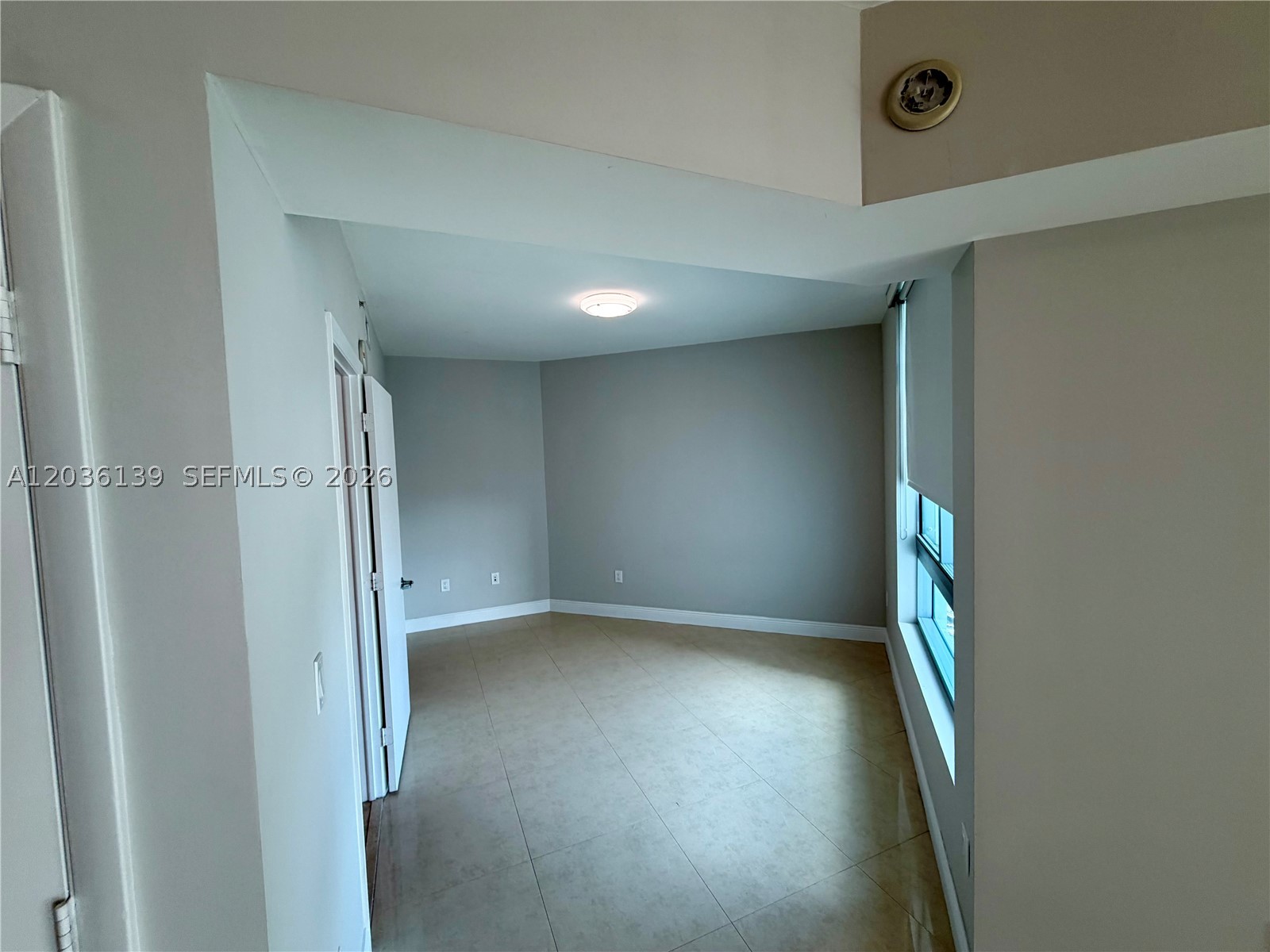 350 S Miami Ave #3507, Miami FL 33130