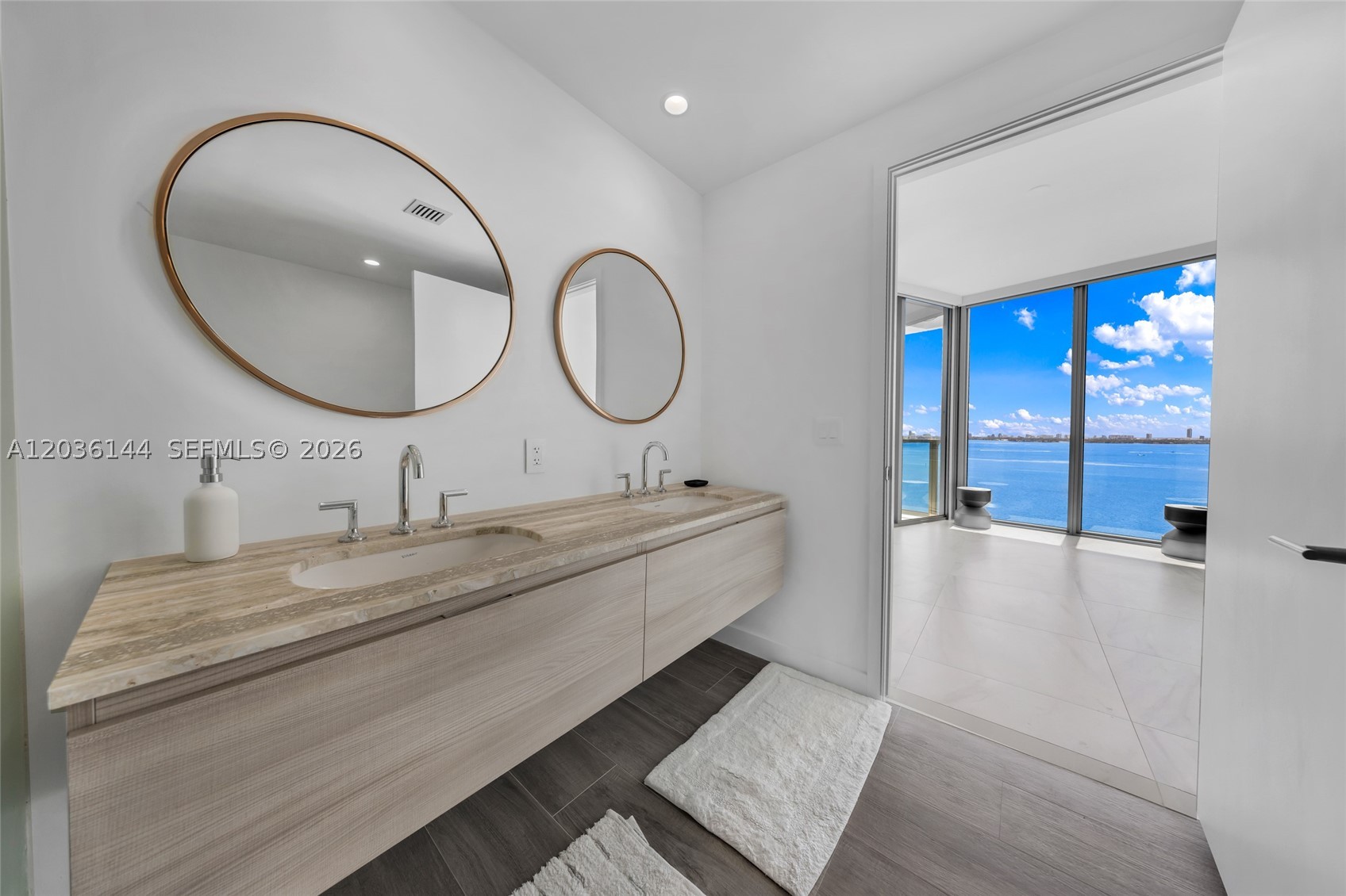 2900 NE 7th Ave #1806, Miami FL 33137