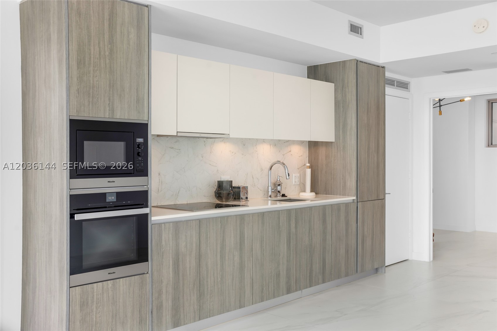 2900 NE 7th Ave #1806, Miami FL 33137